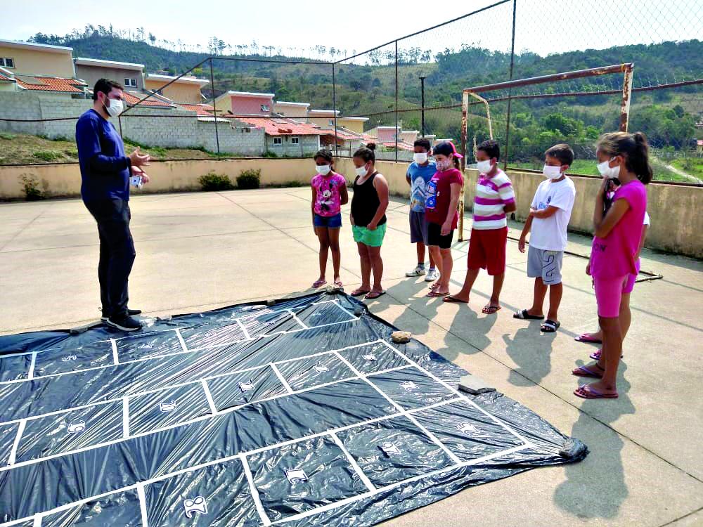 Moradores do Santa Luz recebem ações de acompanhamento da equipe social da CDHU