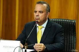 Orçamento secreto banca obra que favorece ministro Rogério Marinho