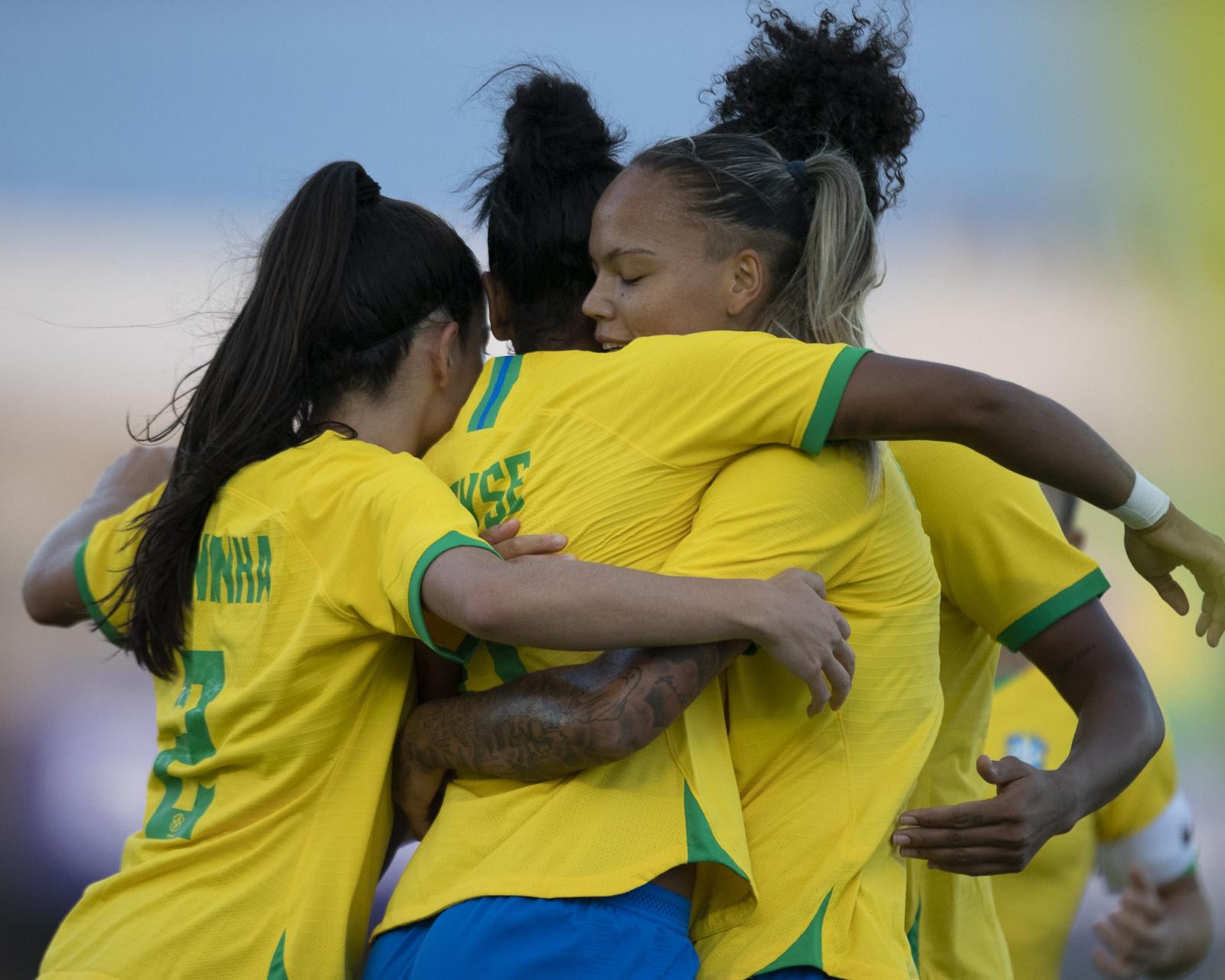 Pia confia na presença de Marta na próxima Olimpíada: 'Espero que ela queira'