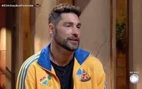 'A Fazenda 13': Victor Pecoraro é o quarto eliminado do reality