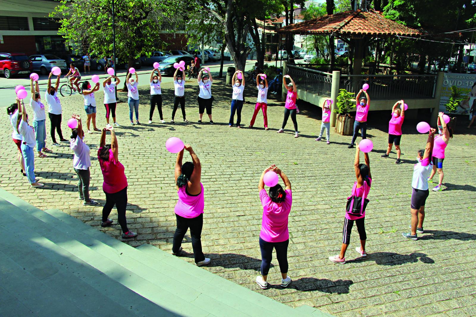 ‘Dia D’ do Outubro Rosa é marcado por atividades físicas e realização de exames em Morungaba