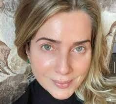 Dia do Professor: Leticia Spiller presta homenagem nas redes sociais