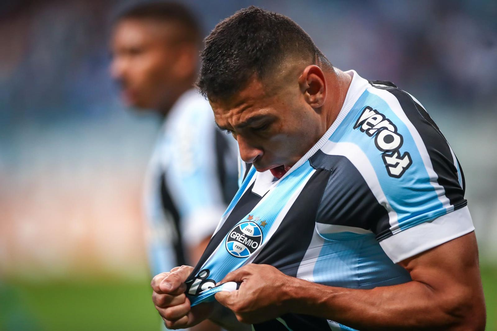 Grêmio joga bem, leva susto no final, mas supera Juventude na estreia de Mancini