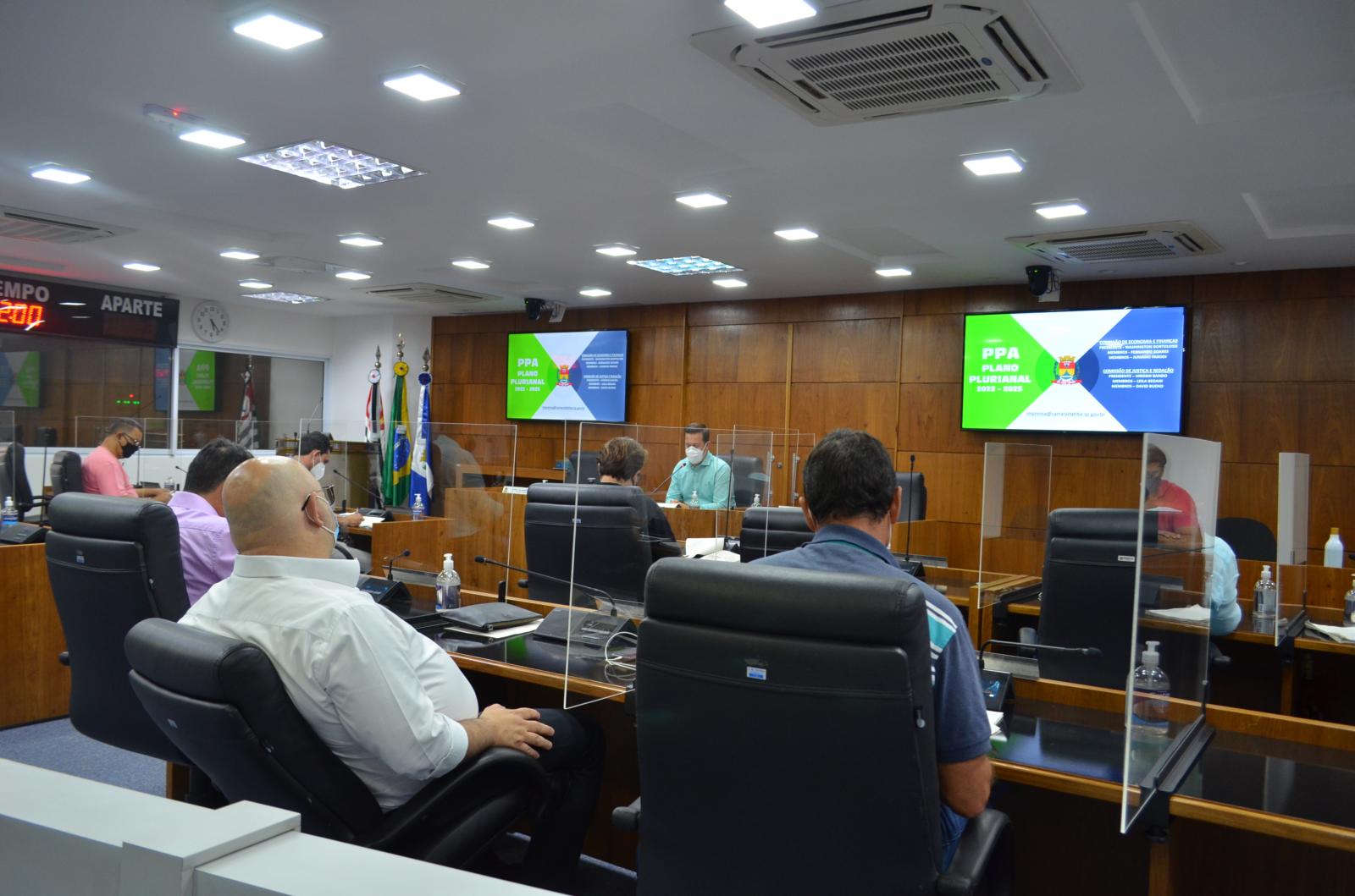 Legislativo discute Plano Plurianual para o período de 2022 a 2025
