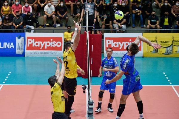 Paulista Masculino 2021: Vedacit Vôlei Guarulhos vence a primeira partida das finais