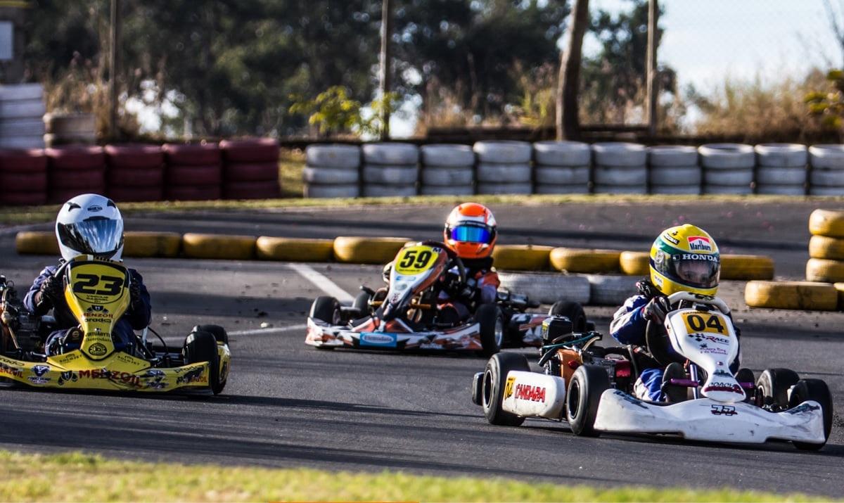 Prova de Kart reúne jovens pilotos para comemorar o Dia das Crianças em Paulínia