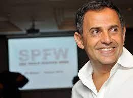Criada por Paulo Borges há 25 anos, a SPFW retorna em formato híbrido