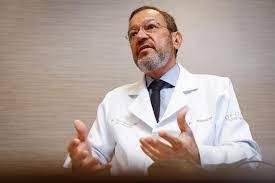 Médico Paulo Niemeyer Filho é eleito imortal da ABL
