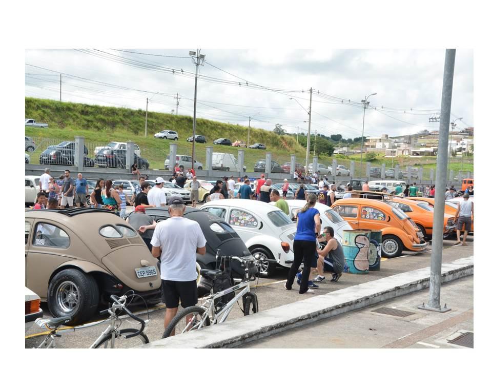 Encontro de Carros Antigos deve reunir mais de 400 veículos no Parque Luís Latorre neste domingo