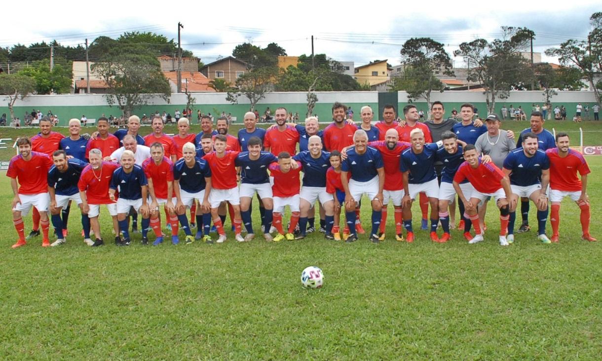 Jogo festivo de Gabriel Menino & Amigos atrai 2 mil pessoas no Estádio Leonardo Frare