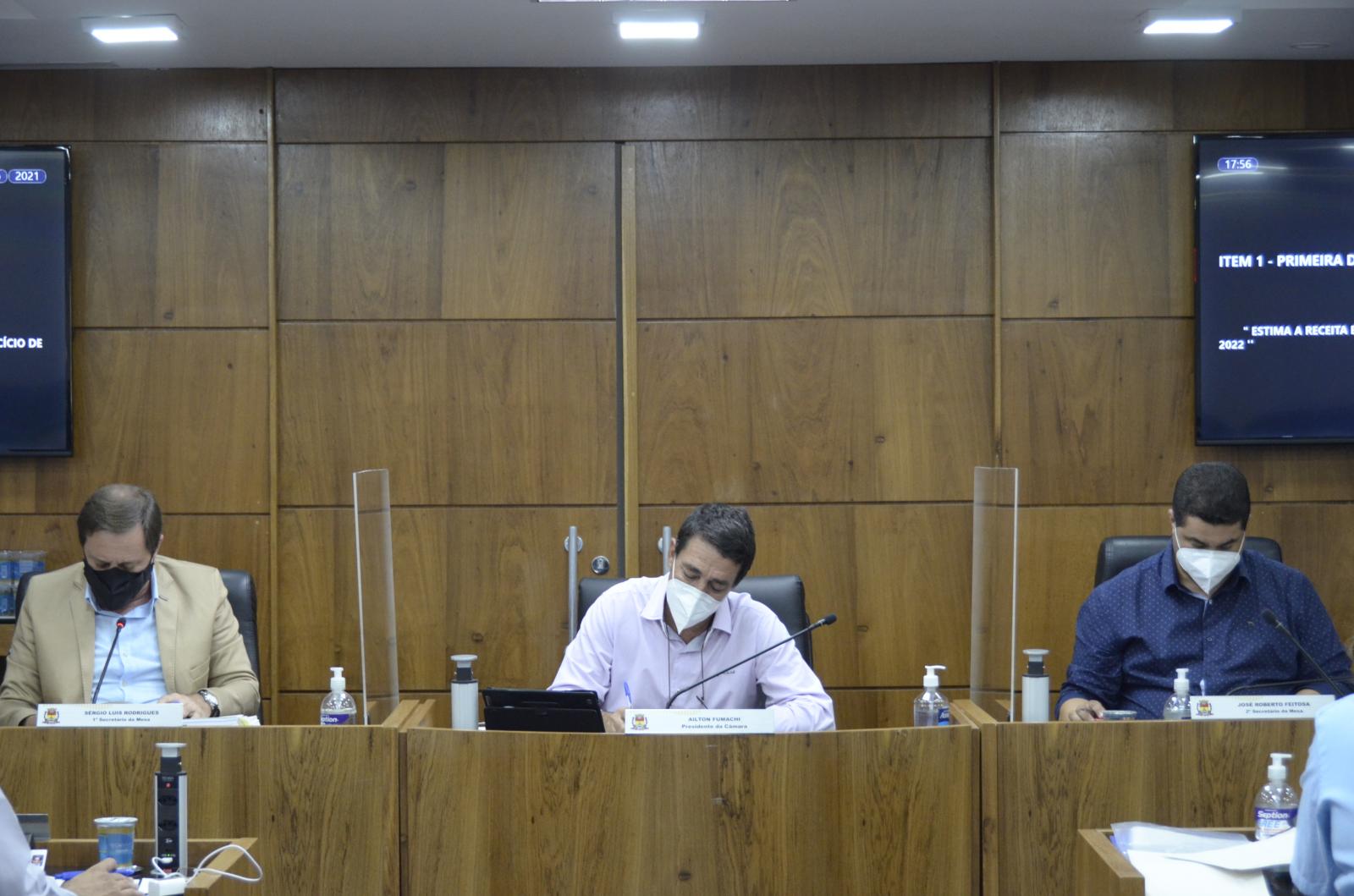 Orçamento de R$ 473 milhões para 2022 e mais três projetos são aprovados