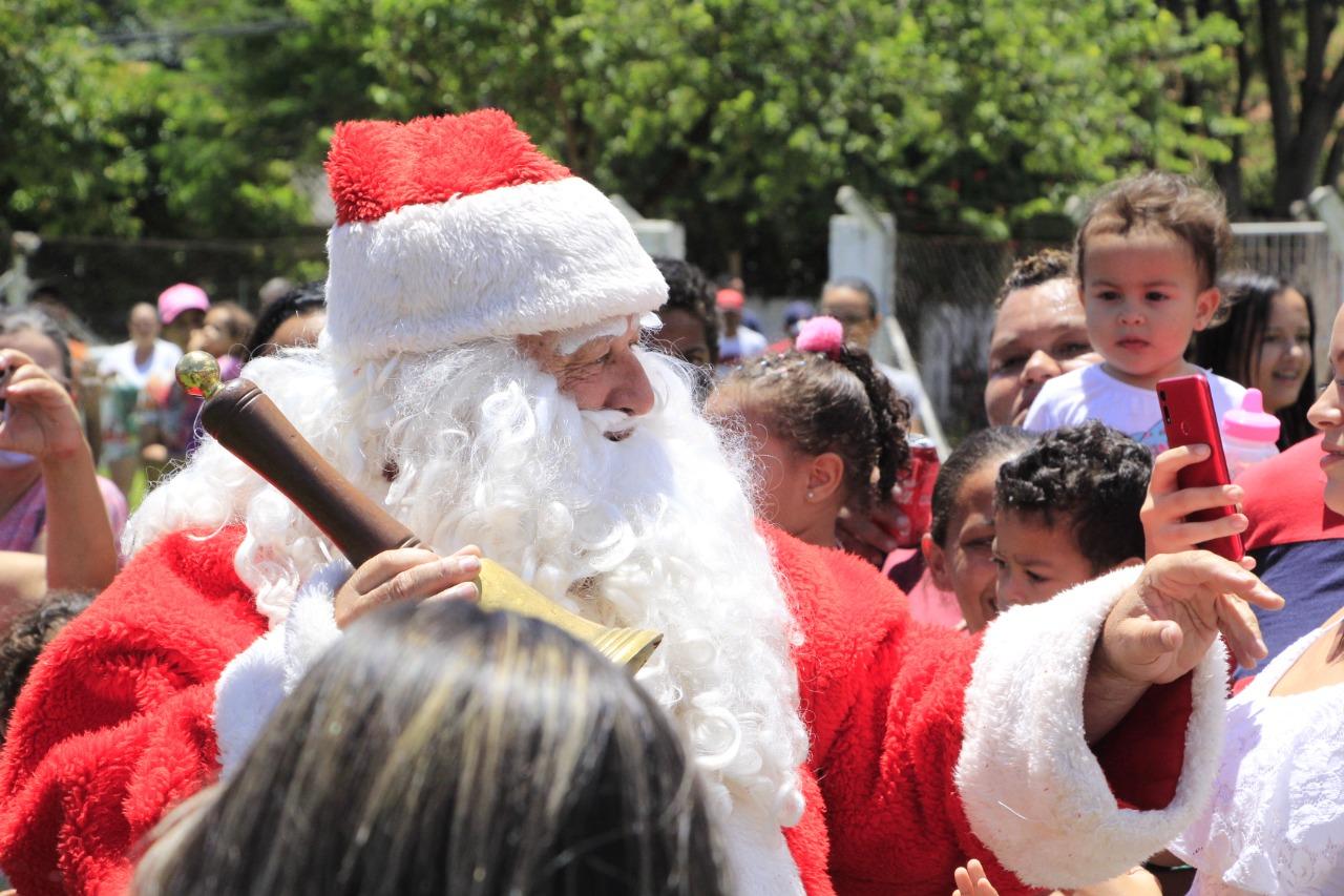 Papai Noel no San Francisco marca último final de semana antes do Natal