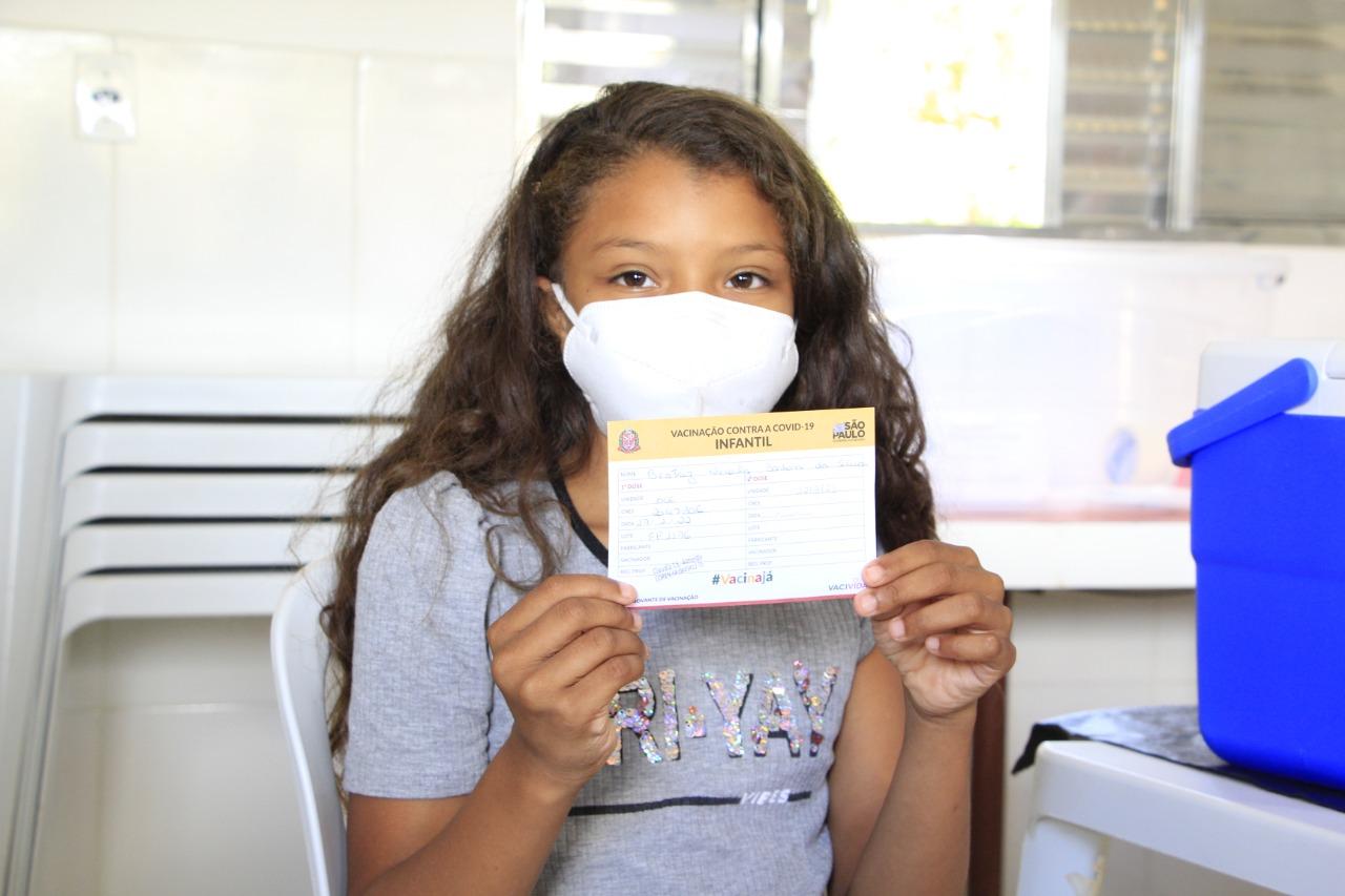 ‘A gente entende que a vacinação começou com o pé direito’, diz dr. Renan sobre imunização infantil em Itatiba