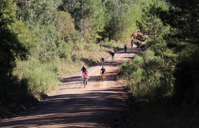 Dr. Dario assina acordo para criação de rotas de Cicloturismo em Vinhedo