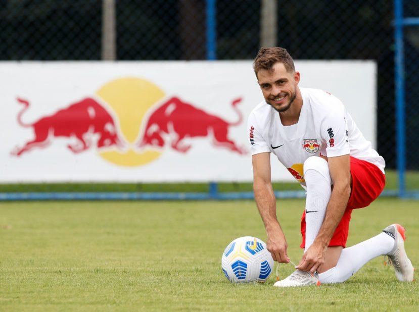 Hyoran é oficializado como reforço do Bragantino