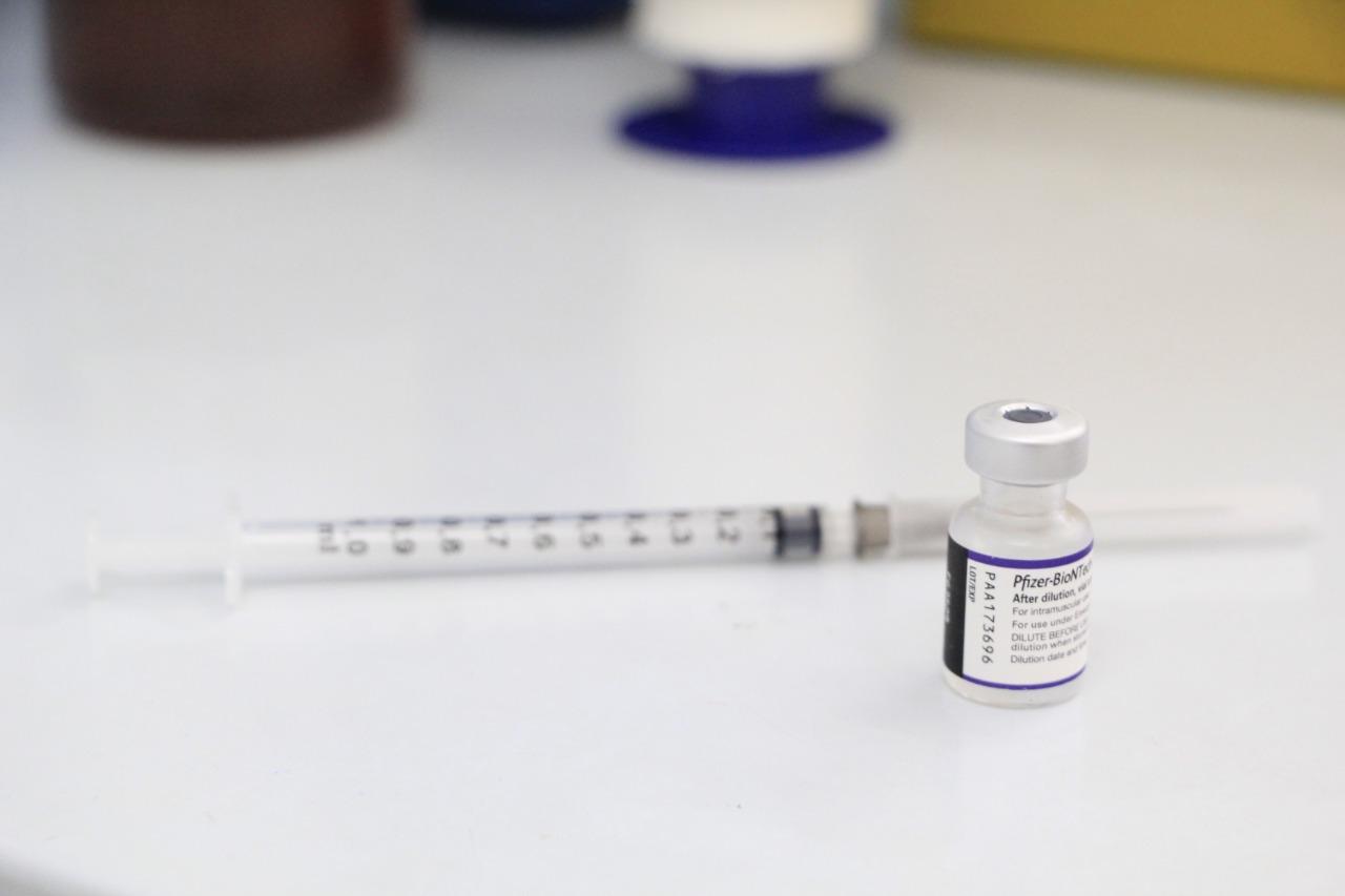 Itatiba recebe 540 doses da Pfizer para iniciar vacinação em crianças de 10 e 11 anos