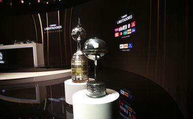 Libertadores terá clássico mineiro, Corinthians x Boca e Palmeiras em grupo fácil