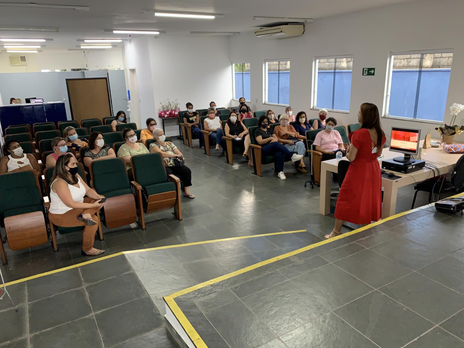 Mês da Mulher tem palestra e finais da Copa Princesa da Colina