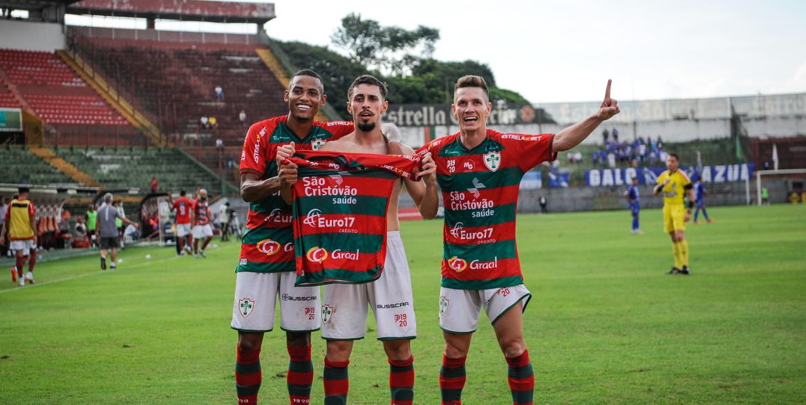 Com apoio da torcida, Portuguesa volta à elite do Campeonato Paulista após 7 anos