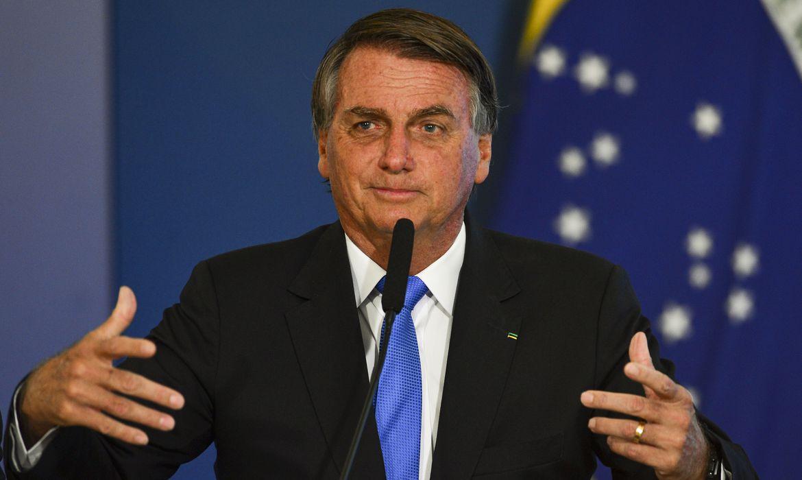Bolsonaro diz que 'papai do céu' ajudou em vitória no STF sobre imposto do diesel