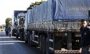 Caminhoneiros criticam alta do diesel e ameaçam parar