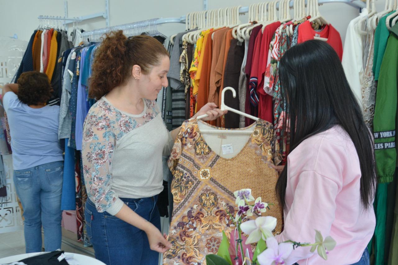 Dia das Mães: consumidores comentam sobre a escolha de presentes e valores gastos