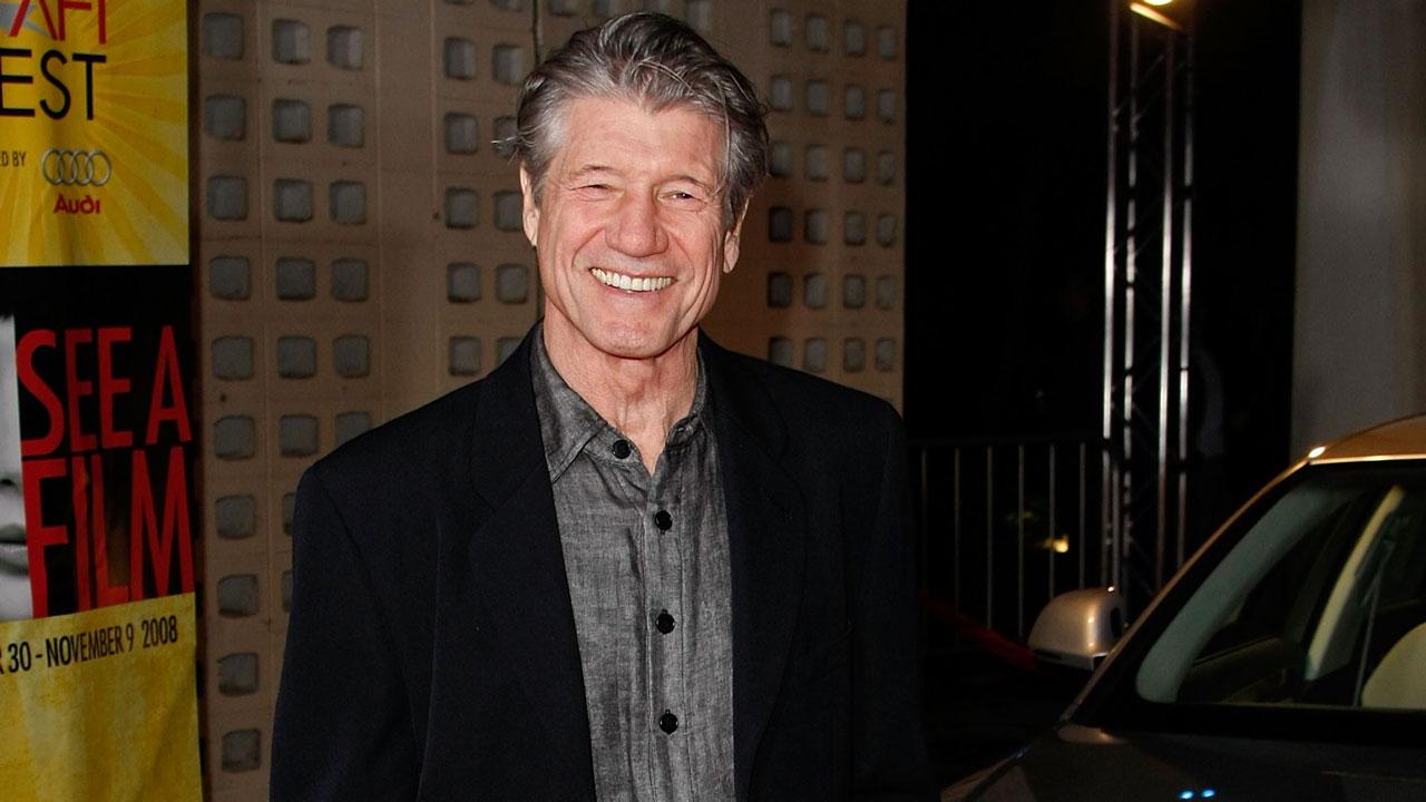 Morre Fred Ward, de 'O Ataque dos Vermes Malditos' e Os Eleitos' aos 79 anos