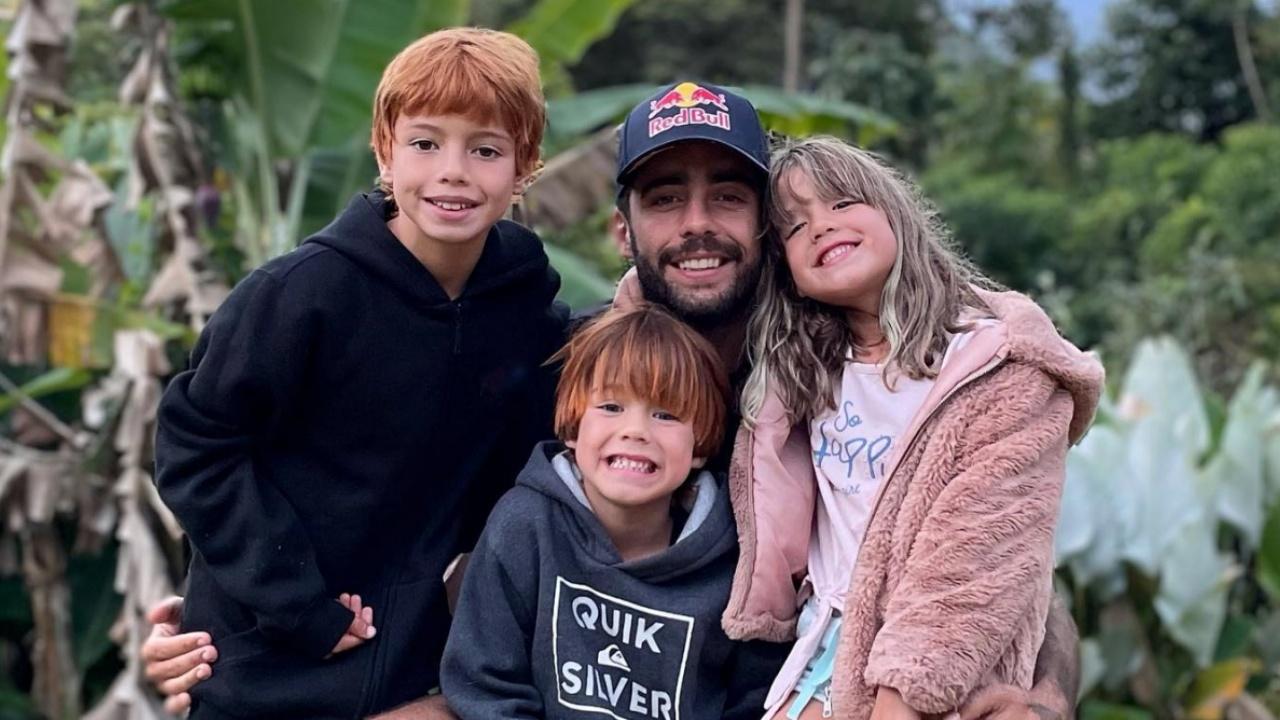 Pedro Scooby reencontra filhos em Portugal após eventos do 'BBB 22'