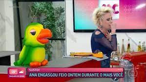 'Quem nunca?', diz Ana Maria Braga fala engasgo ao vivo