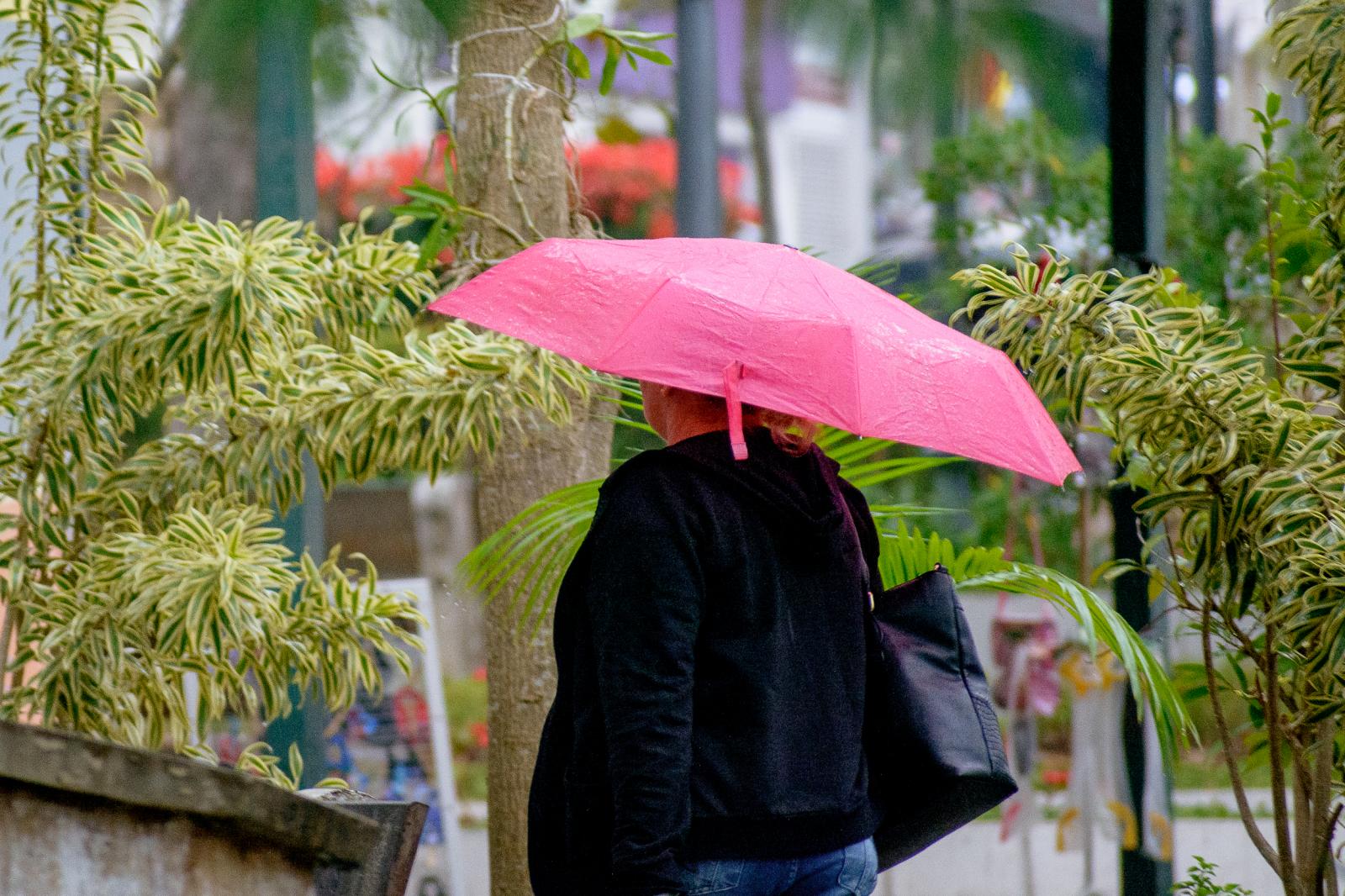 Chove menos de 50 milímetros no mês de maio