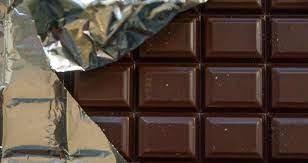 Com preço em alta, chocolate começa a faltar nos supermercados