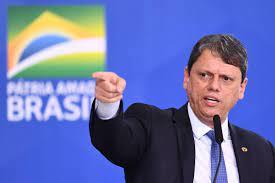 Tarcísio é alvo de novo inquérito sobre domicílio eleitoral em São Paulo