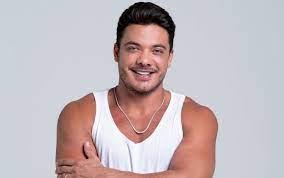 Wesley Safadão cancela shows devido a problemas de saúde