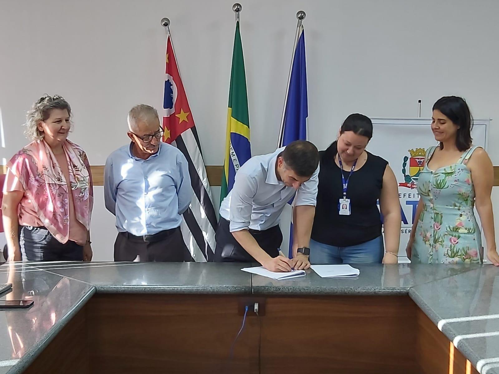 Prefeitura de Itatiba assina convênio com o Senac para cursos gratuitos