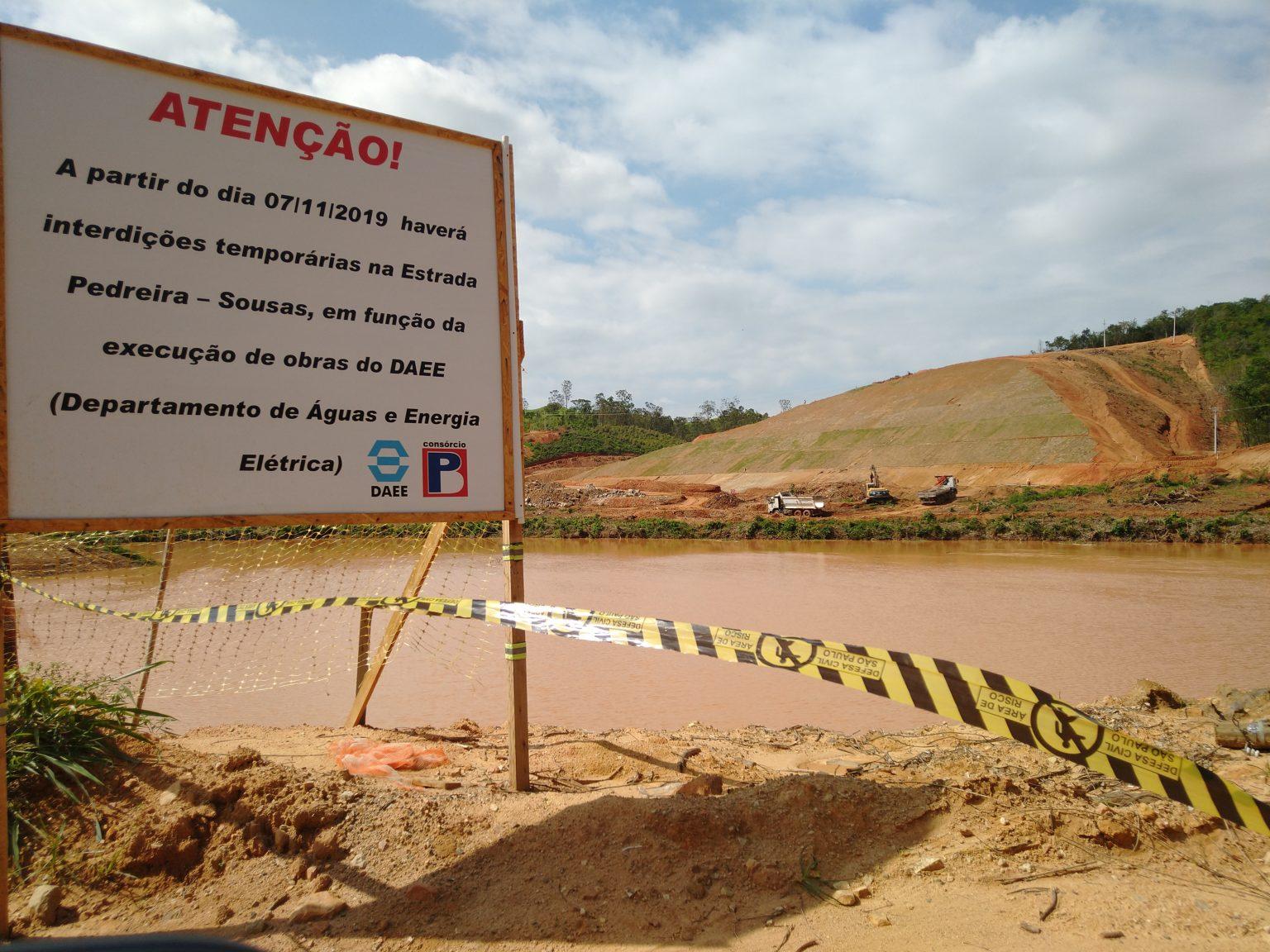Obras das barragens de Pedreira e Amparo estão no prazo, afirma superintendente