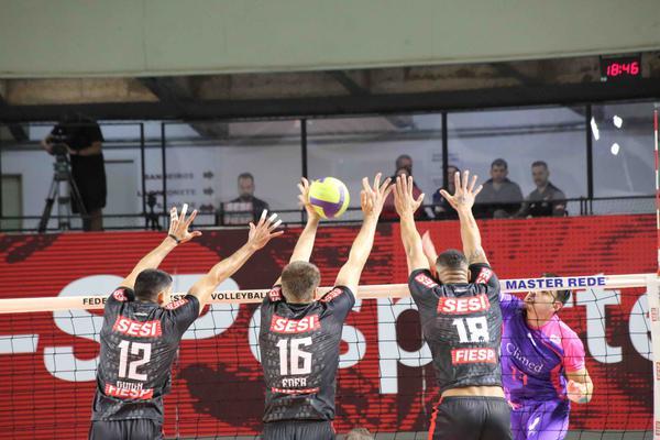 Campeonato Paulista de Vôlei: definidas as semifinais no masculino e feminino