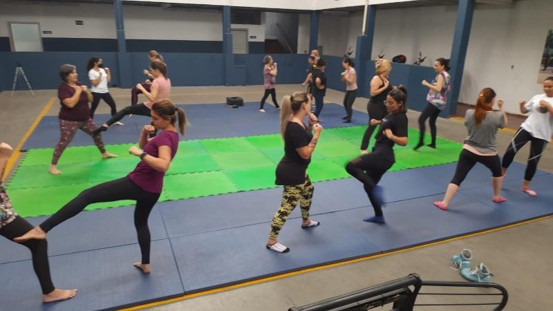 Encorajamento da mulher é incentivado nas aulas de defesa pessoal da Guarda Civil de Valinhos