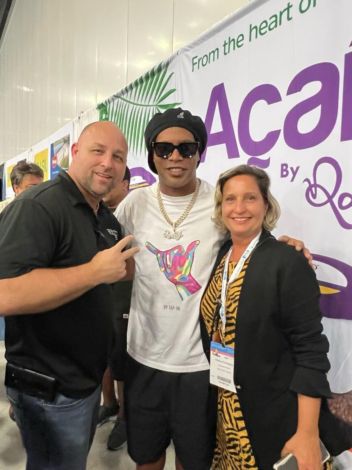 Ex-jogador Ronaldinho aposta em marca de açaí para conquistar  mercado nos Estados Unidos 