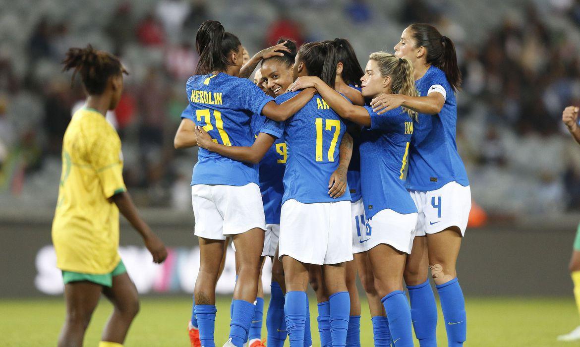 Futebol: seleção feminina vence primeiro amistoso contra África do Sul