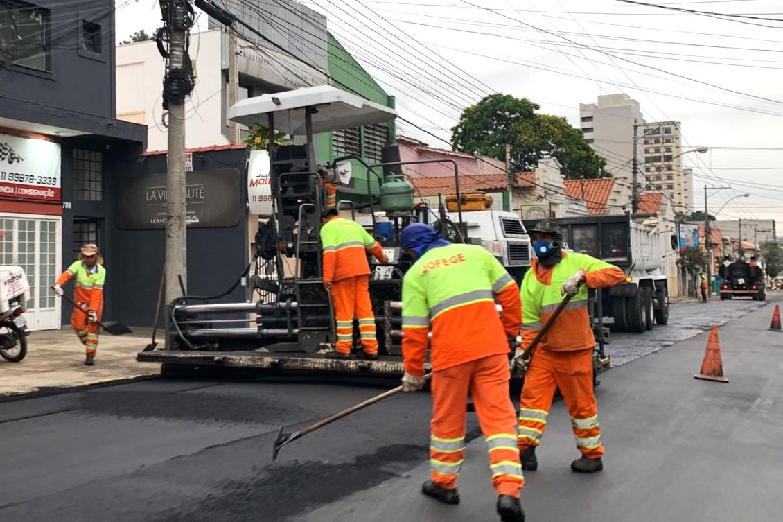 Obras do programa ‘Avança Itatiba’ chegam a mais ruas do Centro