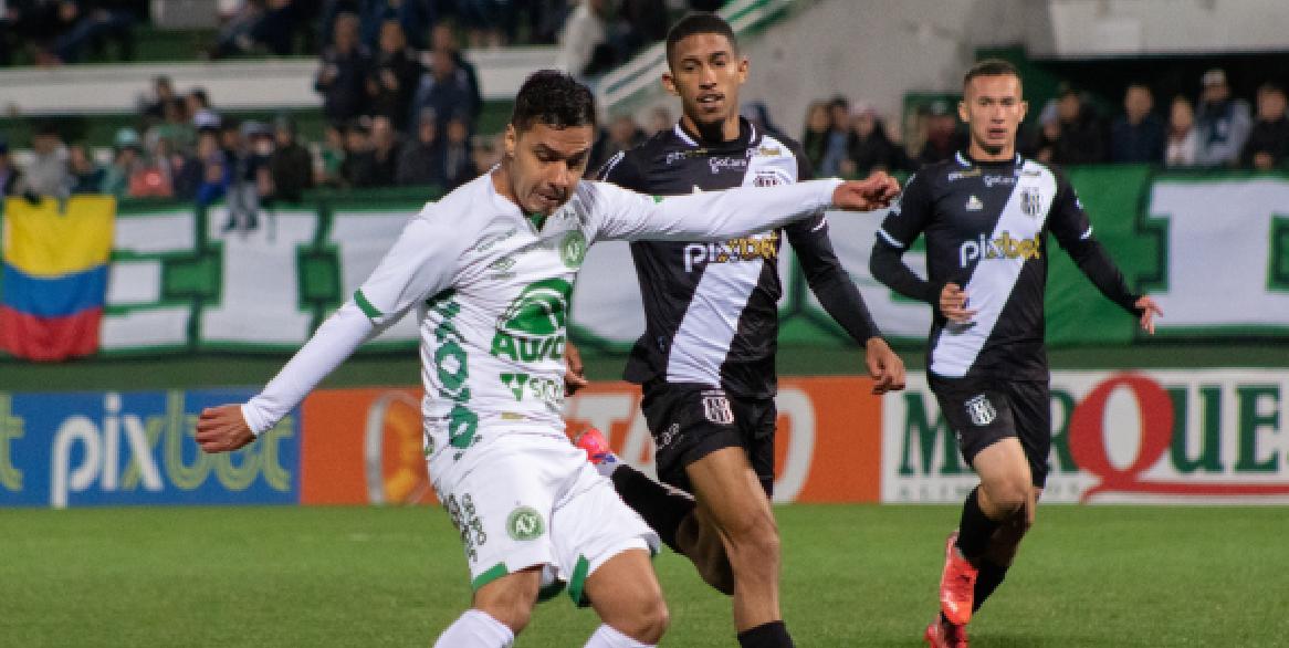 Ponte Preta perde para a Chapecoense fora de casa