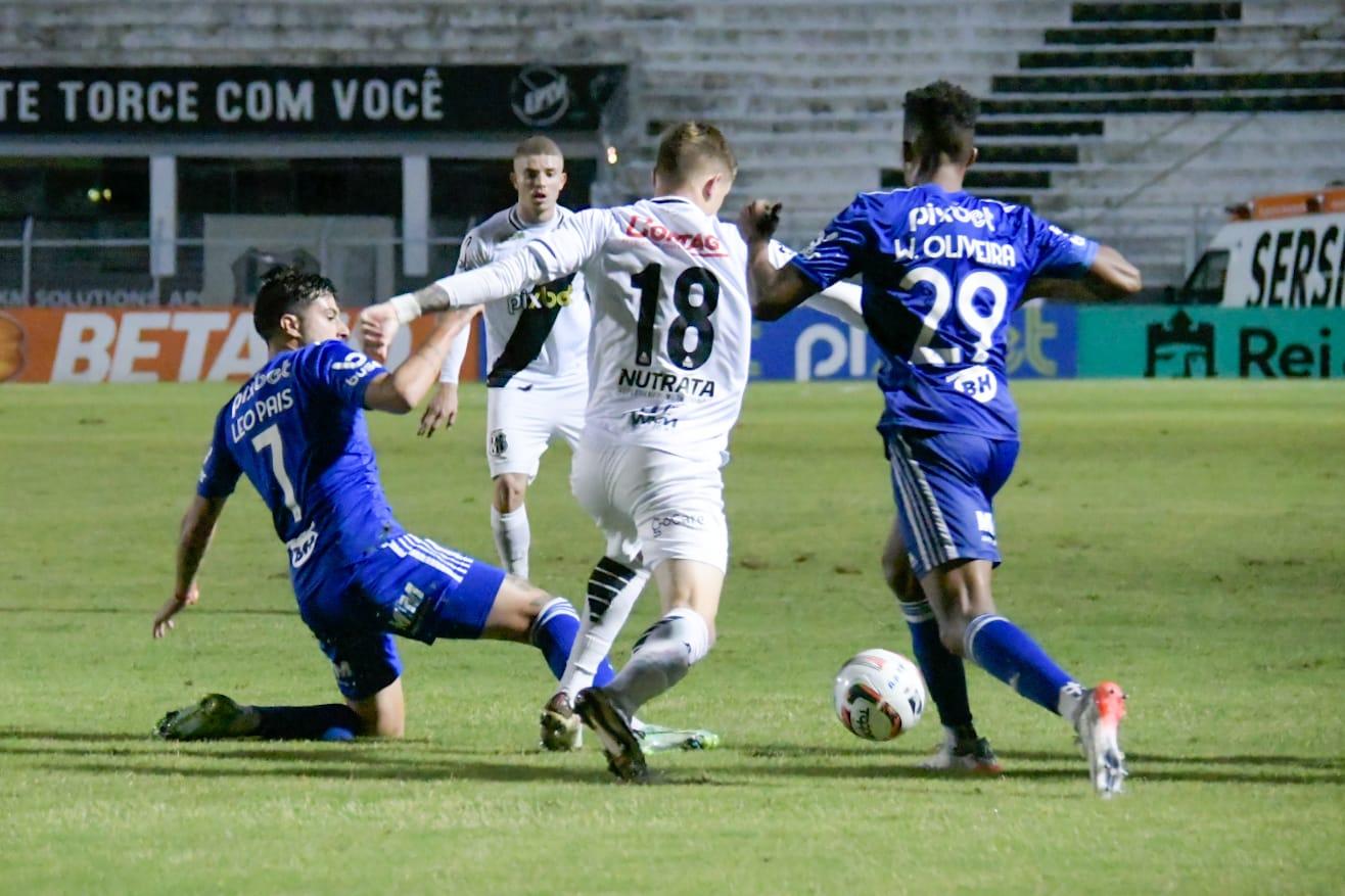 Ponte sai na frente, mas é goleada pelo Cruzeiro em Campinas