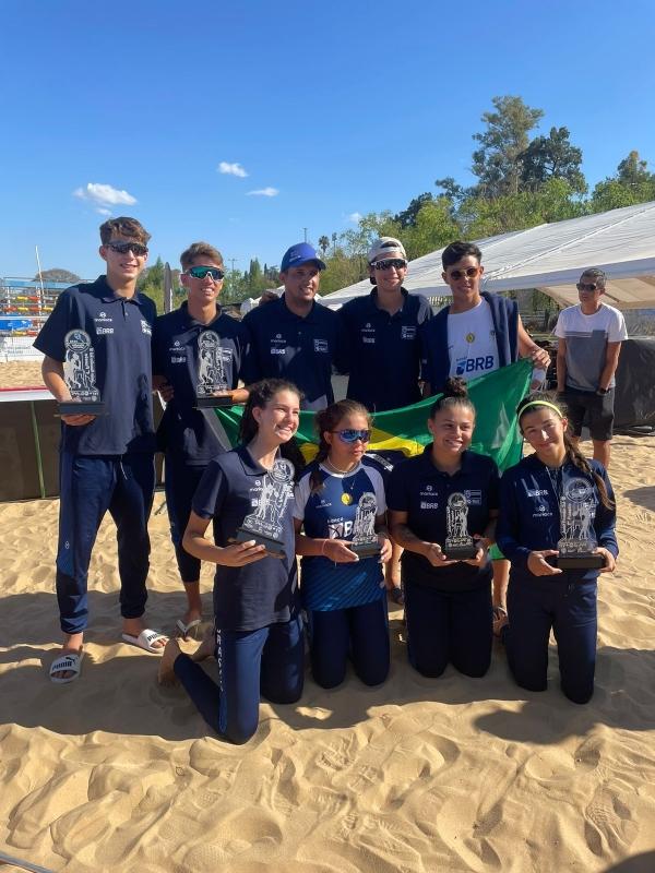 Atletas de Vinhedo ganham Pan-americano de Beach Tennis