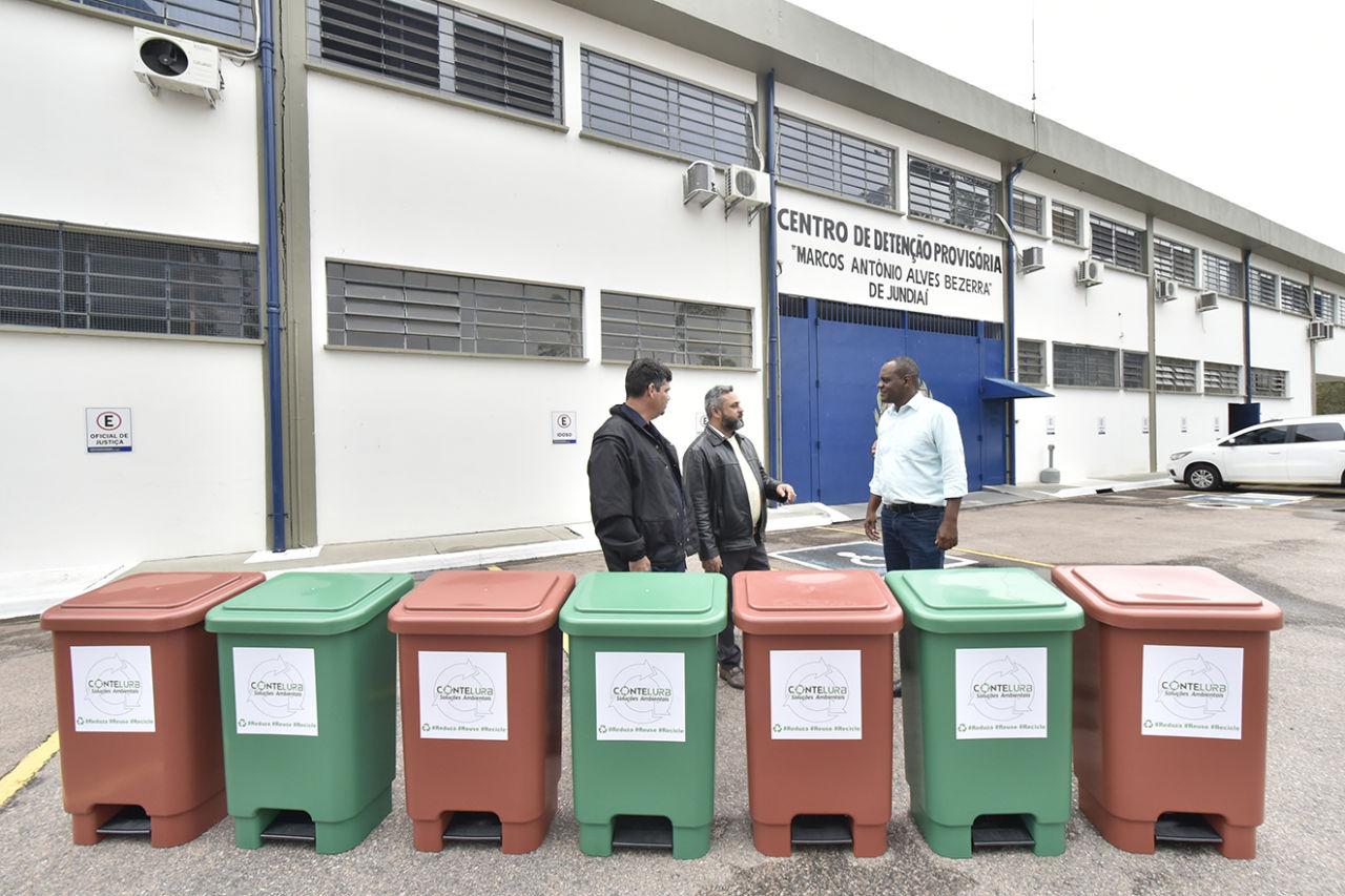 Geresol fecha parceria com Centro de Detenção Provisória para tratamento de lixo reciclável