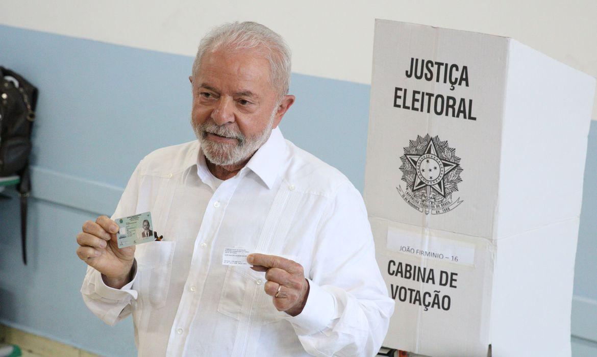 Lula, 77 anos, é eleito para o 3º mandato de presidente da República 