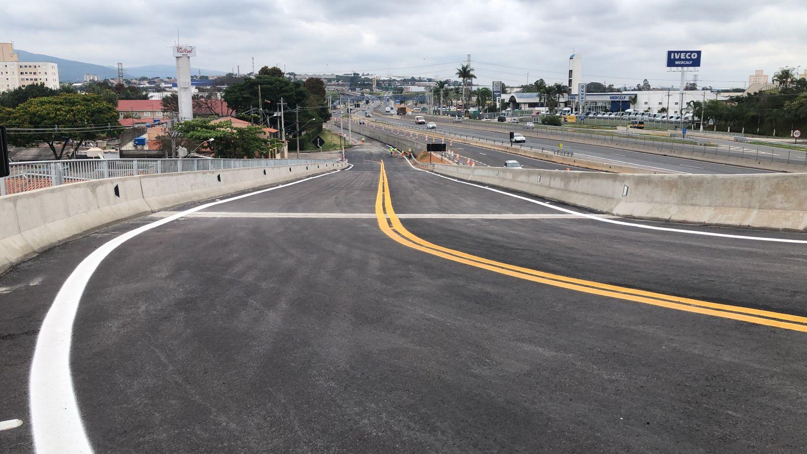 Rota das Bandeiras reabre viaduto Hilário Caniato, em Jundiaí, nesta sexta-feira (21) à tarde