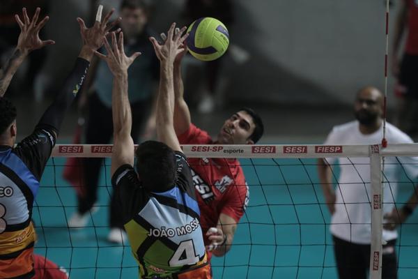 Sesi/SP e Vôlei Renata decidem o Campeonato Paulista Masculino de Vôlei 2022