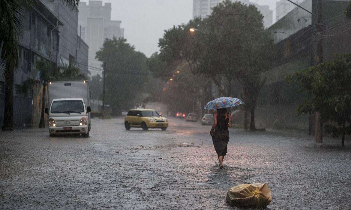 Setembro foi o quarto mês mais chuvoso na capital paulista desde 1995