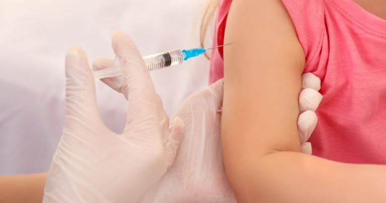 Prefeitura de Louveira incentiva moradores a se vacinarem contra meningite