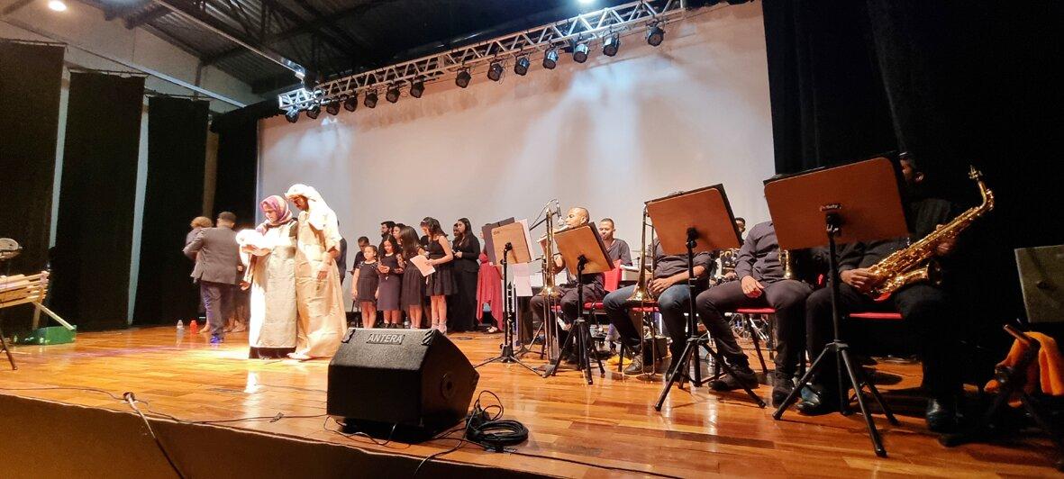 Cantata da Assembleia de Deus é apresentada no Teatro Fioravante Frare -  Jornal de Itatiba
